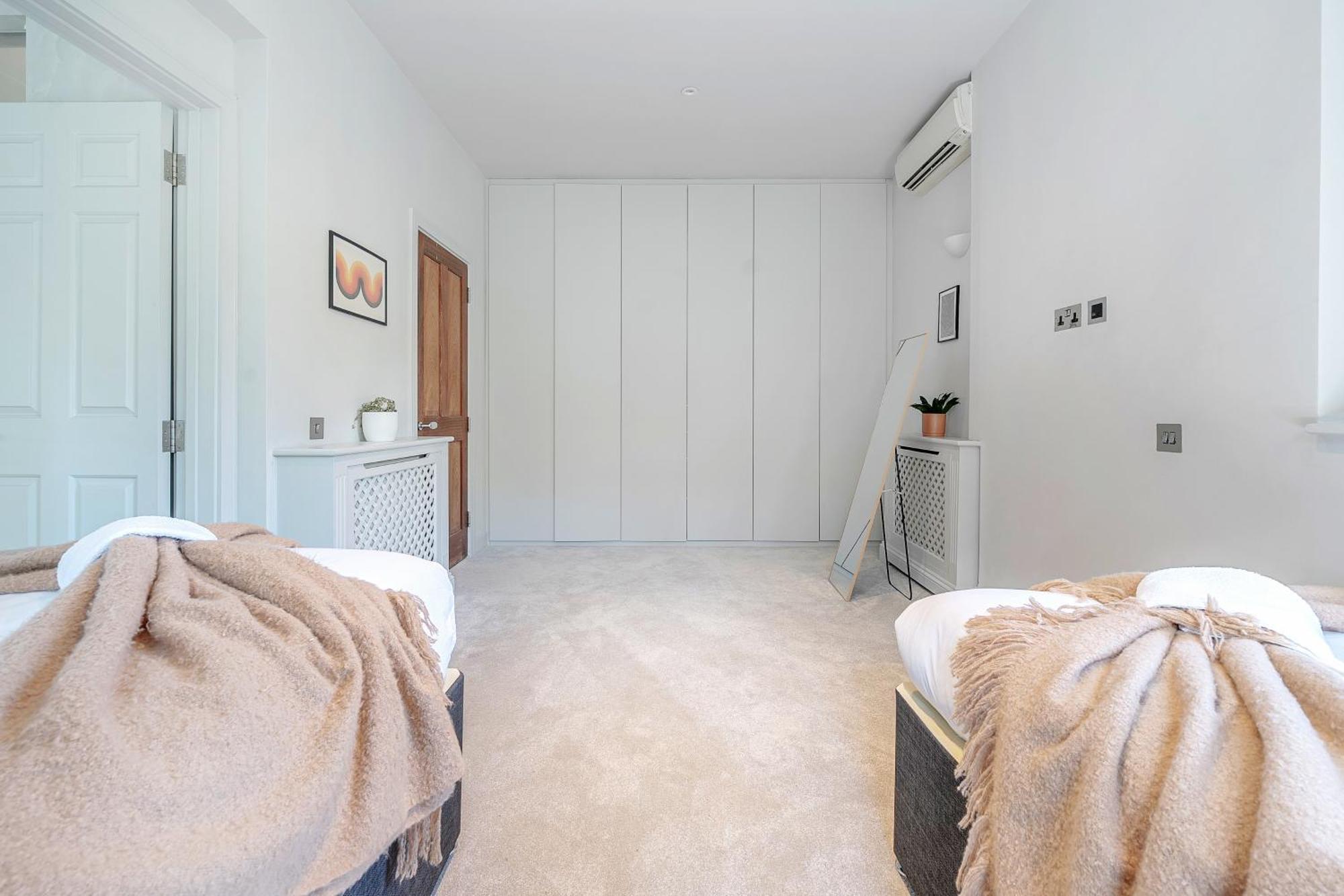 Luxurious 4 Bedroom In Kensington * Londres